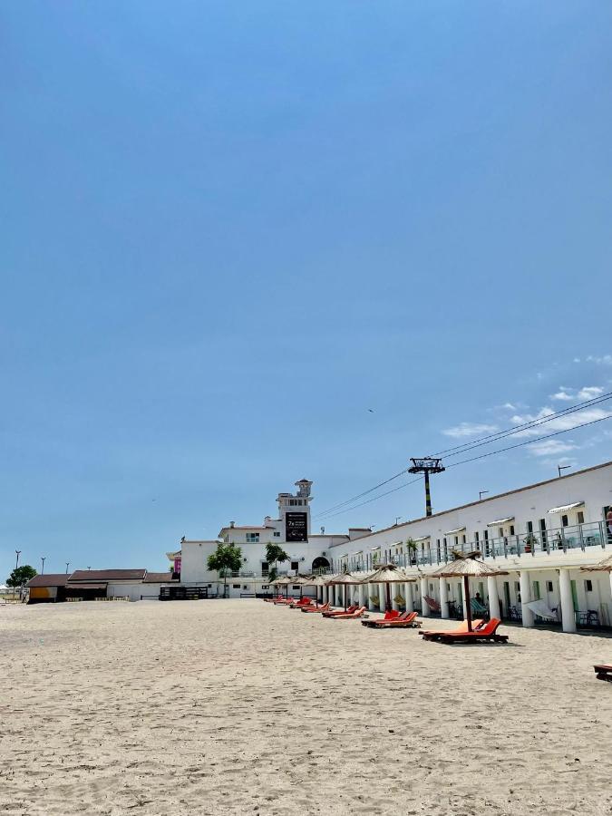 Hostel Cazino Nord Rooms Mamaia Exterior foto