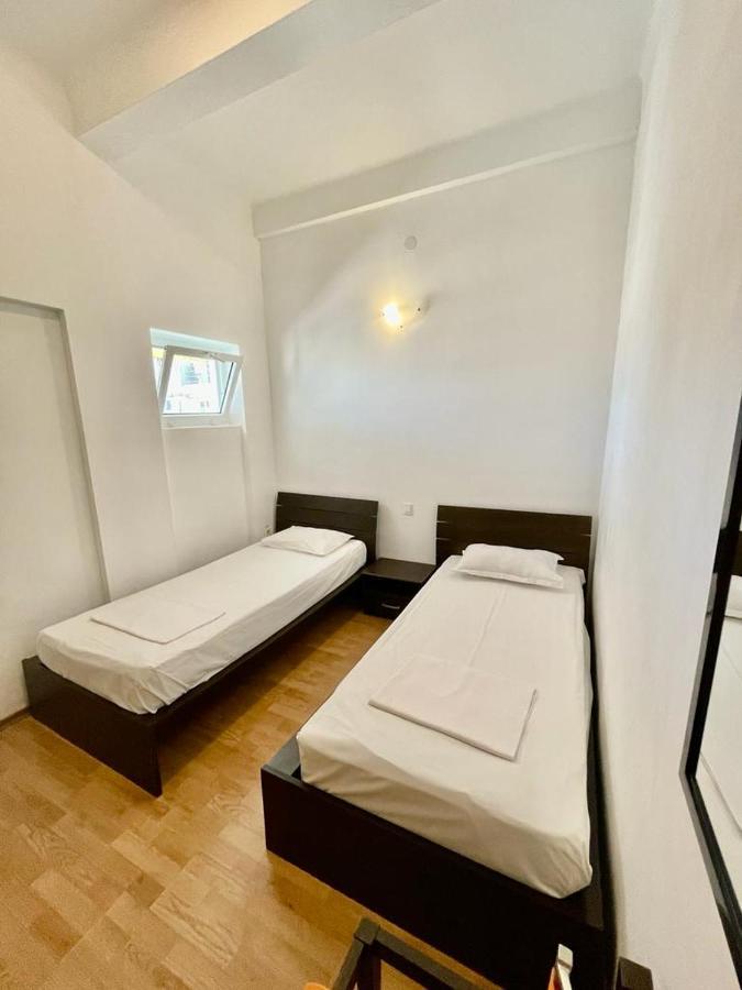 Hostel Cazino Nord Rooms Mamaia Exterior foto