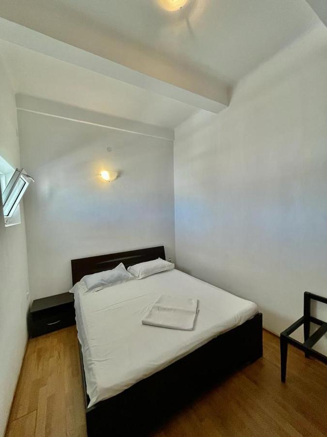 Hostel Cazino Nord Rooms Mamaia Exterior foto
