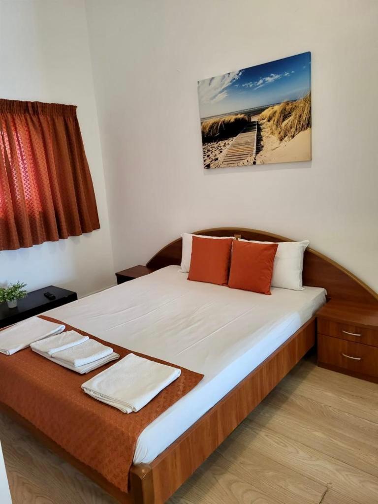 Hostel Cazino Nord Rooms Mamaia Exterior foto