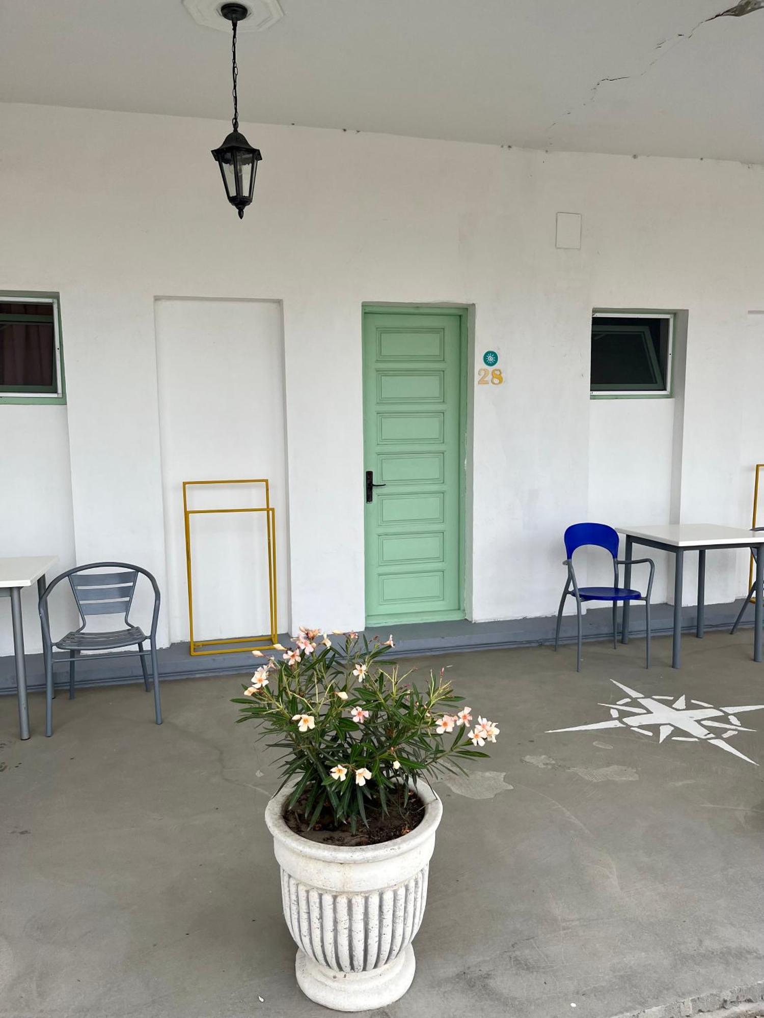 Hostel Cazino Nord Rooms Mamaia Exterior foto