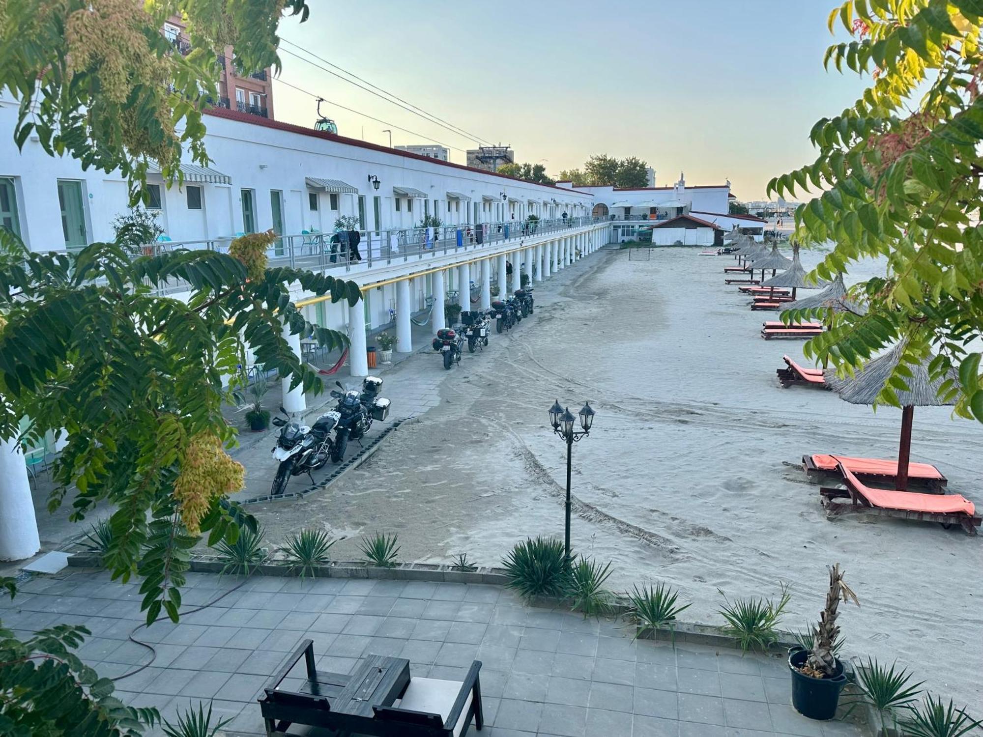 Hostel Cazino Nord Rooms Mamaia Exterior foto
